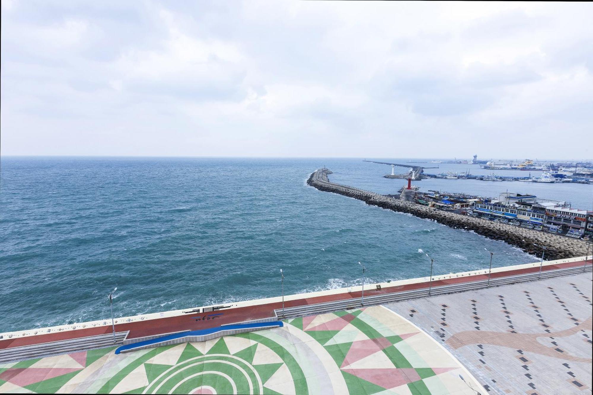 Hotel Regent Marine The Blue Jeju Exterior photo